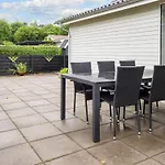 4 Star In Hejls-by Traum *