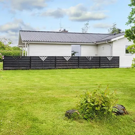 4 Star In Hejls-by Traum * Hejls